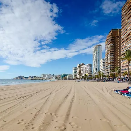 Las Palmeras 12d Appartement *