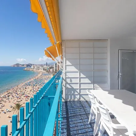Las Palmeras 12d Apartamento